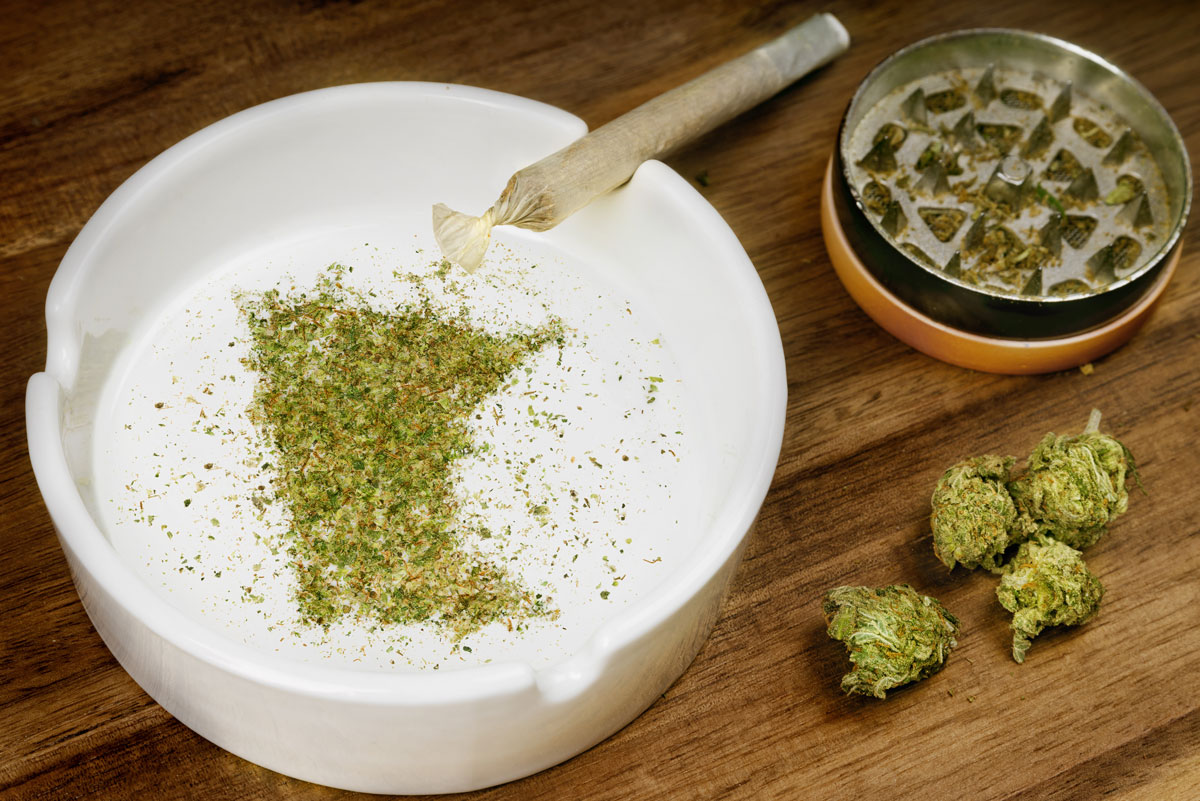 Learn where cannabis use is legal in Minnesota, including rules for smoking weed in Minneapolis, apartments, public spaces, vehicles, parks, hotels, and private property.